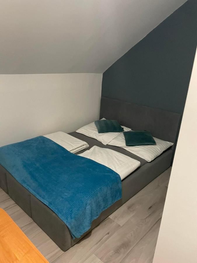 Pokoje I Apartamenty Polna 19 Ниешорце Стая снимка